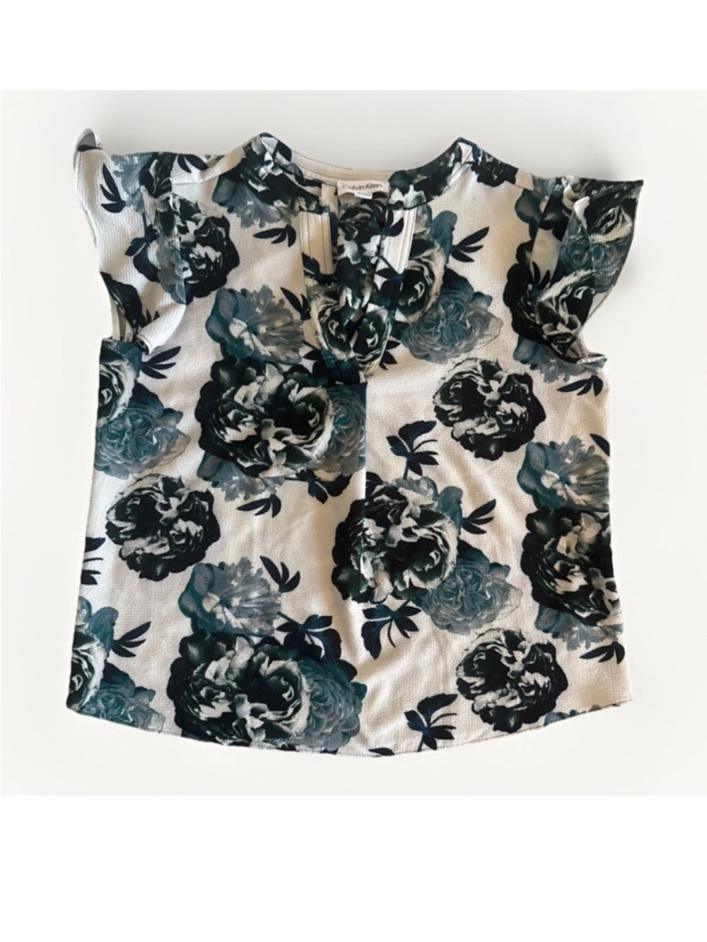 Calvin Klein Floral Blouse S Small White Teal Navy Short Sleeve Pleated Neck Top